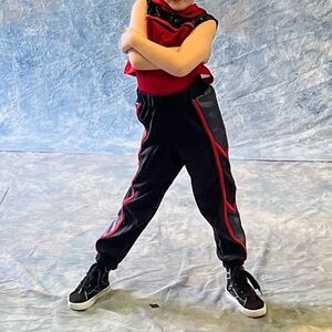 Hip Hop dance costume red and black